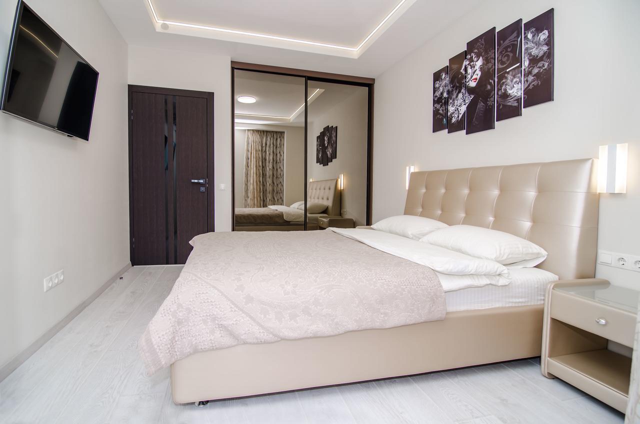 Amazing Apartment In The Center Of Kiev Esterno foto